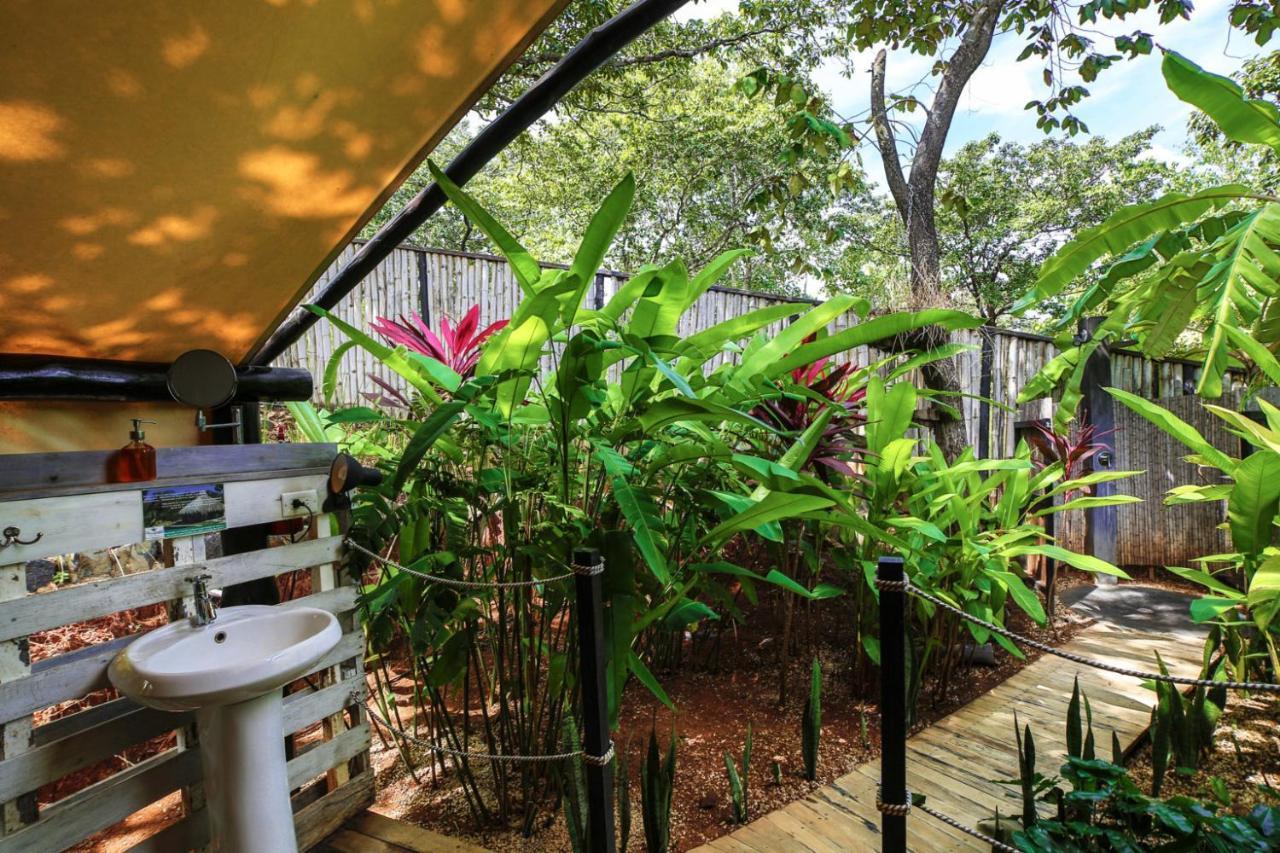 Glamping Hotel Flor y Bambu Playa Grande Exterior foto
